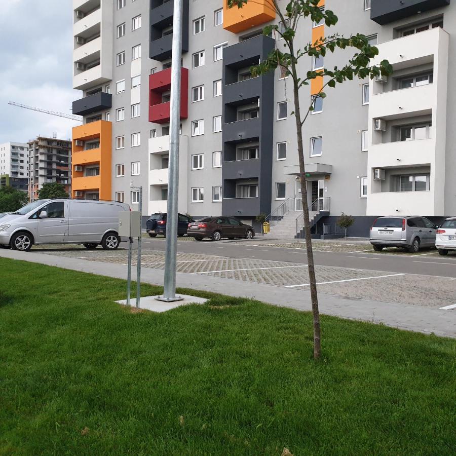 Carolina Sweet Apartament Oradea Eksteriør billede